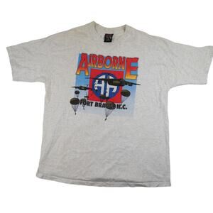 Vintage Fort Bragg Air Borne Graphic T Shirt